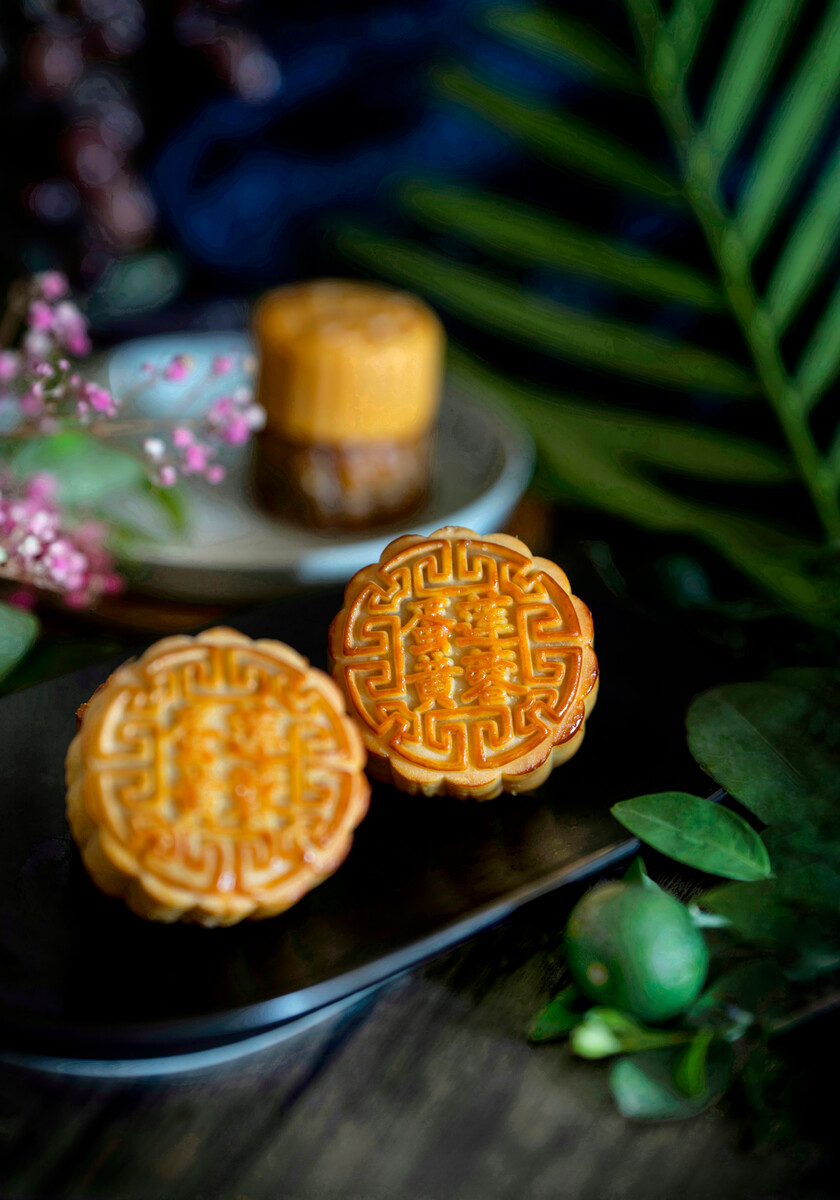 中秋吃月饼作文_中秋节为什么要吃月饼_某糕点厂中秋节前要制作一批盒装月饼